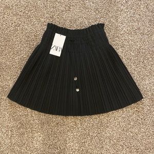 Zara Skirt size Small